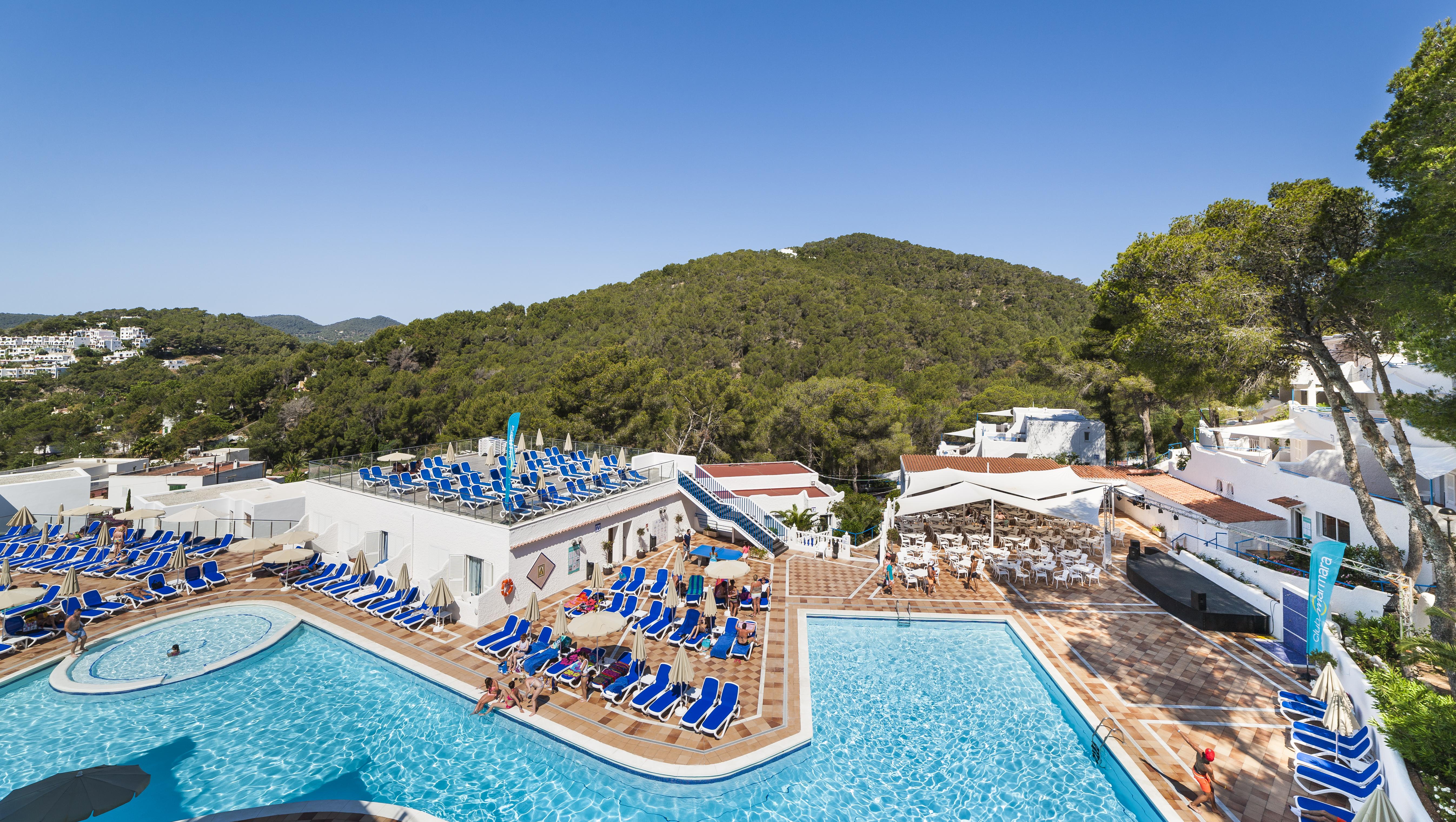 Globales Montemar Hotel Cala Llonga  Exterior photo
