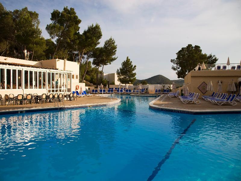 Globales Montemar Hotel Cala Llonga  Exterior photo